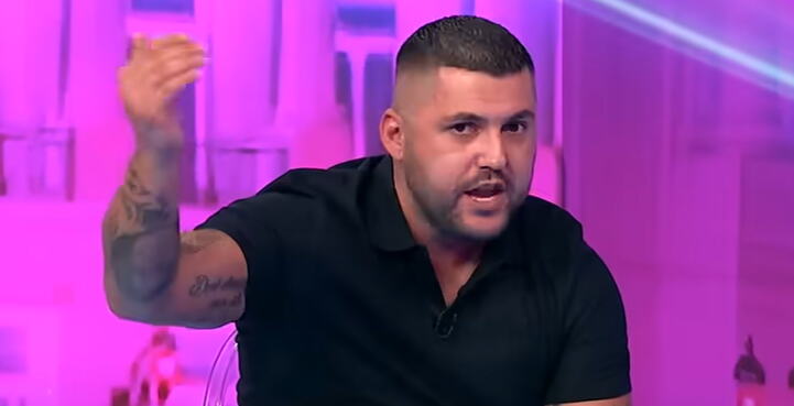 "ZAVRŠILI SMO, HVALA ŠTO STE BILI UZ MENE" Šok odluka Asmina Durdžića nakon skandala u emisiji: Preti mu kazna Velikog šefa...