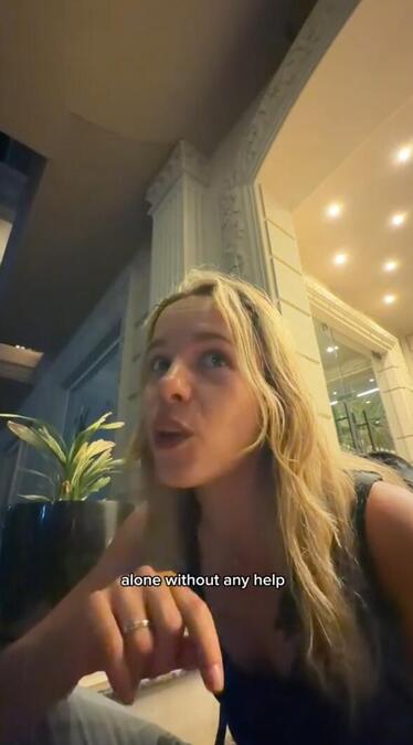 Sara je u toku noći stigla u Hurgadu na letovanje pa ostala na ulici: Hotel je ostavio bez smeštaja, evo šta se desilo