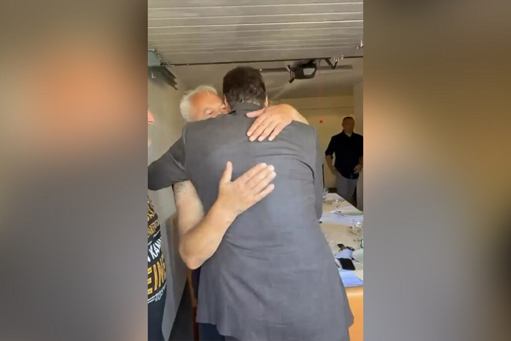 "NJIH PETORICA SU MOGLI DA ME ZGAZE, ON ME JE SPASIO" Vučić ispričao zanimljivu priču iz prošlosti: Pamtimo one koji su u pravom trenutku pokazali mudrost