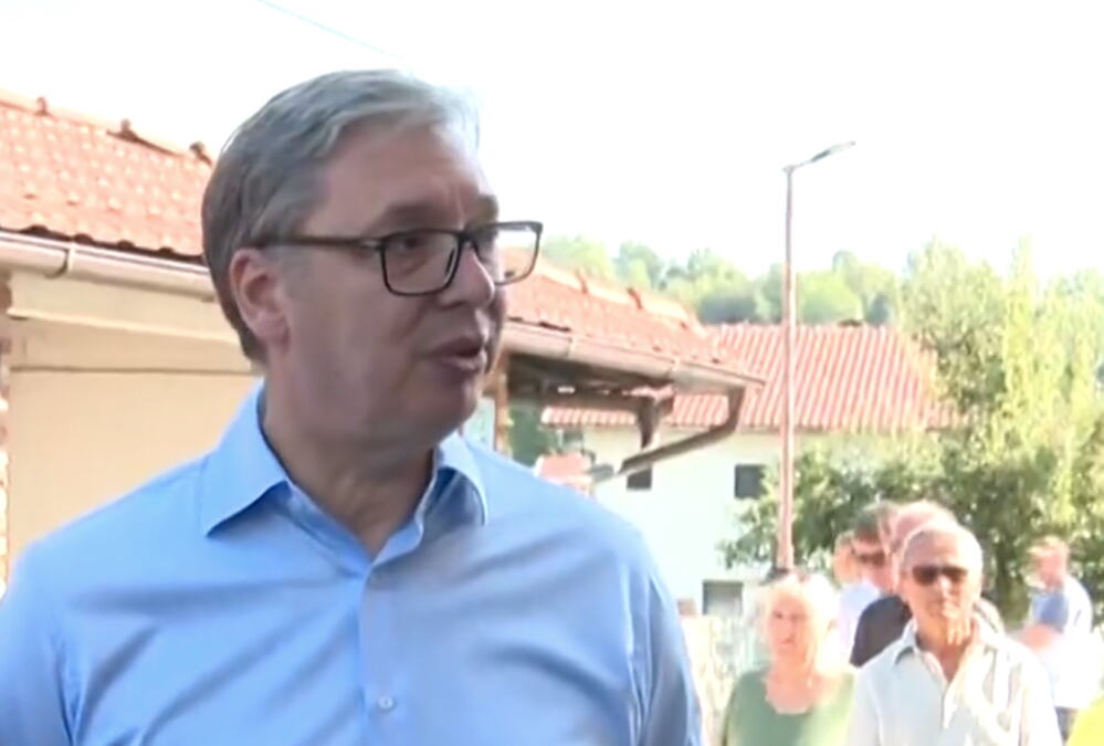 UŽIVO PREDSEDNIK POSETIO CRKVU U BUGOJNU: Mesto stradanja srpskog naroda - "Kao i u poslednjem ratu, prva kuća koju spale je kuća Vučića" 