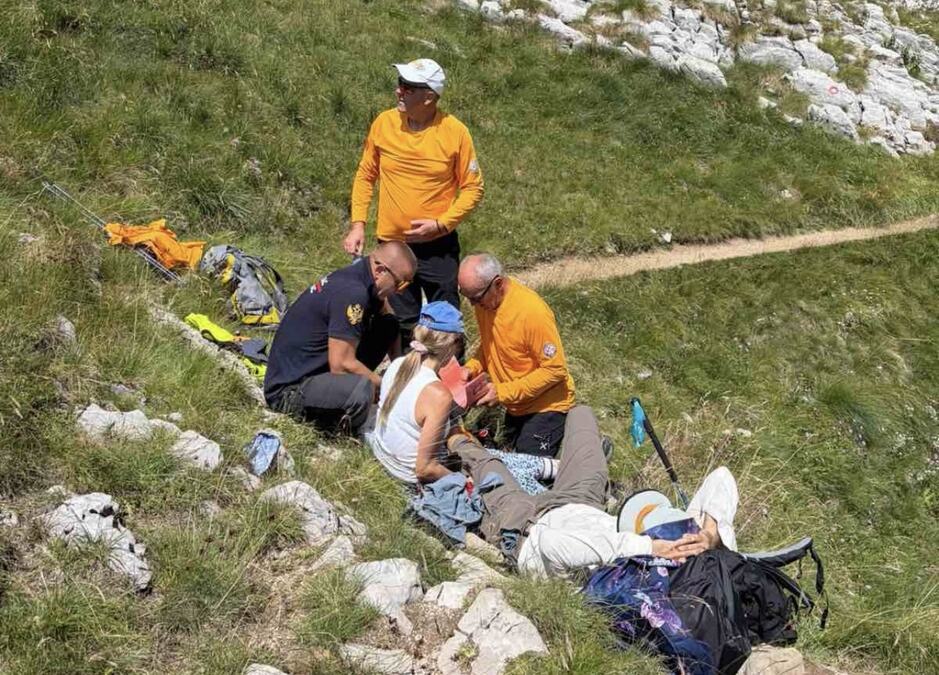 DRAMA NA DURMITORU: Grk slomio nogu tokom planinarenja, spasilačka akcija trajala nekoliko sati (FOTO)