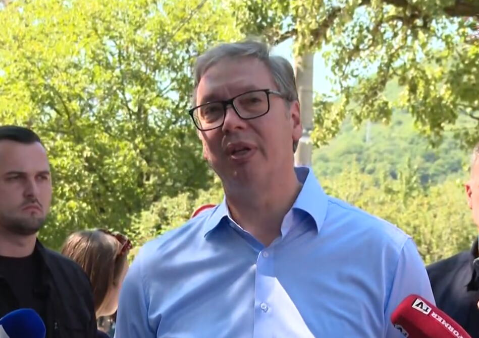 UŽIVO VUČIĆ SE OBRAĆA IZ REPUBLIKE SRPSKE: Predsednik govori o svim najvažnijim temama