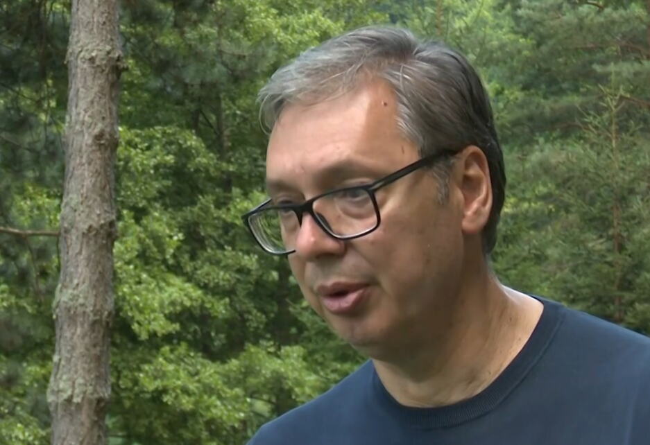VUČIĆ UPOZORIO NA PODELE MEĐU SRBIMA: I što vam jače viču da je neko izdajnik, znajte da je on taj ko radi protiv Srbije