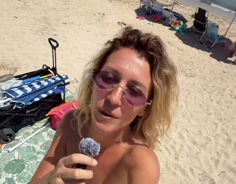 "Narod se kupa u vašoj krvi" Tijana nasred plaže testirala menstrualni kupaći, nastao rat u komentarima (VIDEO)