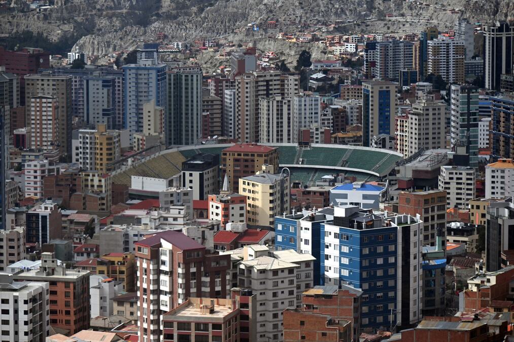 OVO JE NAJOPASNIJI STADION NA SVETU! Prirodna tvrđava od koje fudbalske zvezde beže kao "đavo od krsta"