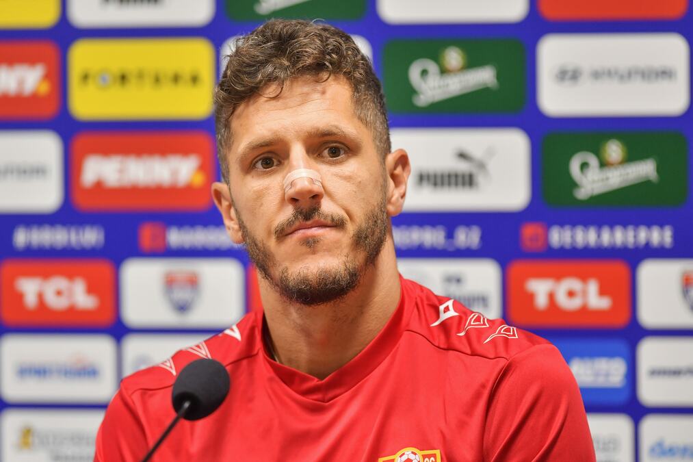 "VOLEO BIH DA SAŠA ILIĆ NAPRAVI DOBAR REZULTAT!" Stevan Jovetić progovorio o Partizanu, pa stao u odbranu trenera: Nimalo lako, nadam se da...