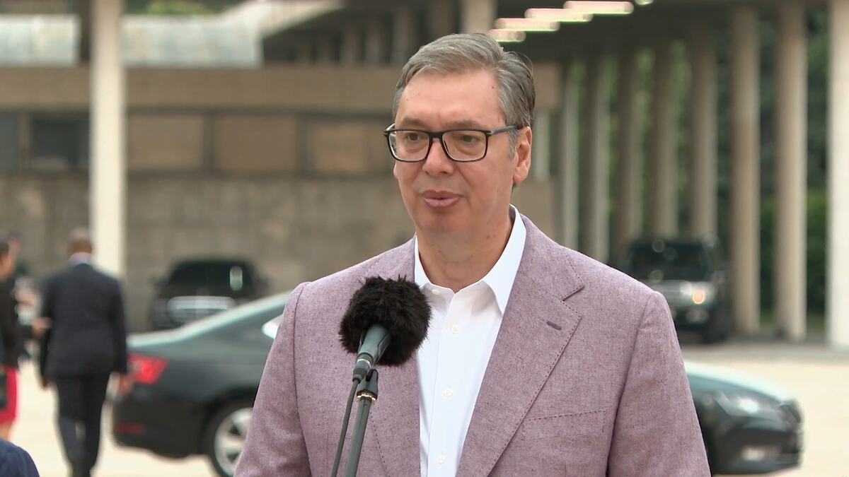 "OČEKIVALI SU DA ĆEMO SE PONAŠATI KAO CRNA GORA, KAO NEKO KO ĆE DA KMEČI, TRAŽI PODRŠKU, A MI SMO SE USPRAVILI I REKLI 'NEMA POTREBE'" Vučić odgovorio Hrvatima