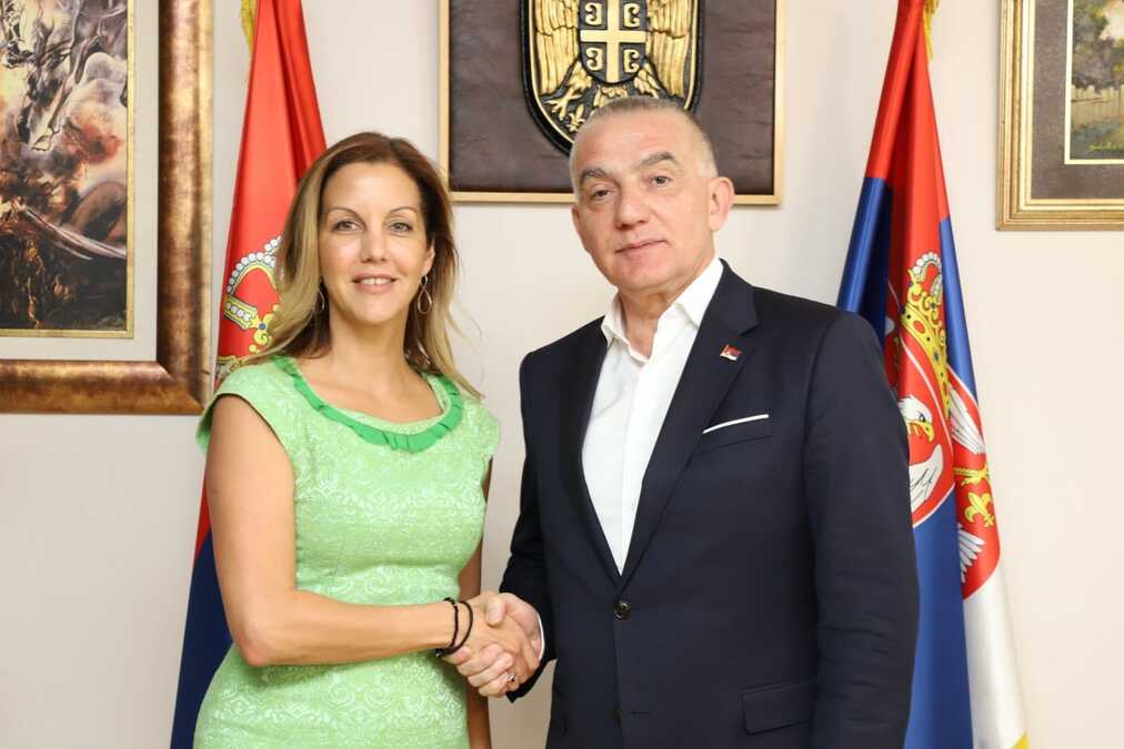 MINISTARSTVO PRAVDE ĆE SA MINISTARSTVOM FINANSIJA RAZMOTRITI PREDLOG UST ZA BRISANJE SPORNE ODREDBE IZ PREDLOGA ZAKONA: Traži se najbolje rešenje za pravosuđe