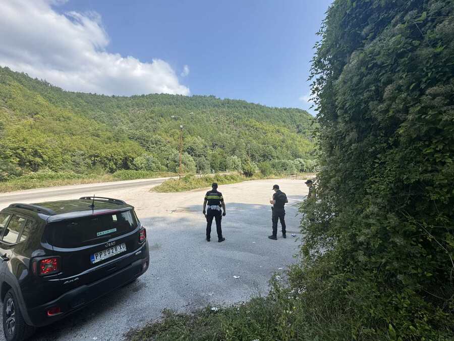KONTROLA SAOBRAĆAJA IZ VAZDUHA Dronovi nadleću magistralu kod Prijepolja, pljušte kazne za bahate vozače