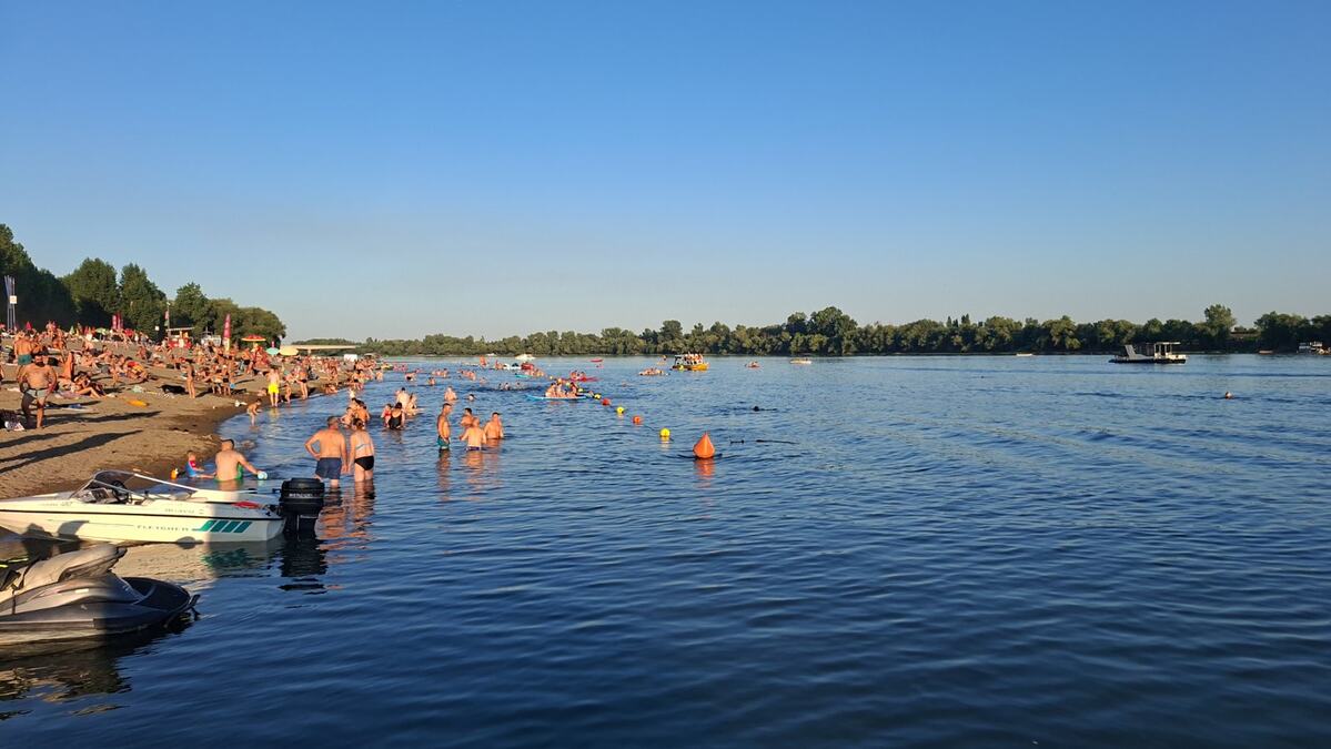 KAO DA STE NA MORU, ALI BEZ PASOŠA I BEZ PET SATI VOŽNJE: Ovo je najlepša peščana plaža u Srbiji, čuva neverovatnu istoriju i krije pravi letnji raj (FOTO)