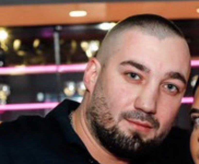 NARKO-BOS VRBOVAO MINISTROVOG SINA DA PODMETNE POŽAR! Otkriveni šok detalji skandala u Sarajevu: Maloletnici po nalogu zapalili fabriku PROSLAVLJENOG KOŠARKAŠA
