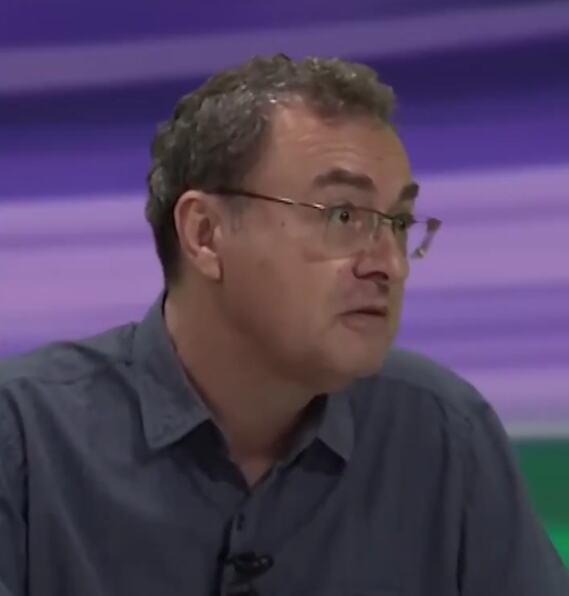 JOVO BAKIĆ PONOVO NAJSTRAŠNIJE VREĐA GRAĐANE SRBIJE! "Pristalice SNS su najgluplji deo društva" (VIDEO)