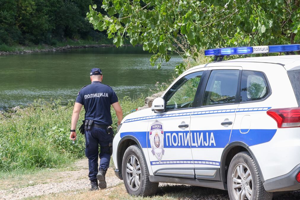 OTKRIVENO KO JE SKOČIO U TAMIŠ U PANČEVU: Dvojica mladića zajedno otišla u smrt, jedno telo nađeno, za drugim se traga!