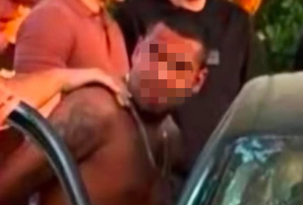 OVO JE VOZAČ KOJI JE VOZIO BEZ DOZVOLE I USMRTIO DEVOJČICU U KRALJEVU: Preticao auto, zakucao se u drvo, pa pokosio porodicu (FOTO)
