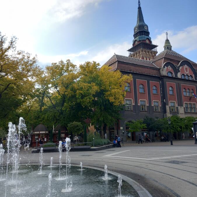 SUBOTICA USKORO OBELEŽAVA DAN GRADA Građane očekuje spektakl na trgu, hitovi grupe ABBA, simfonijski orkestar, vatromet i koncerti