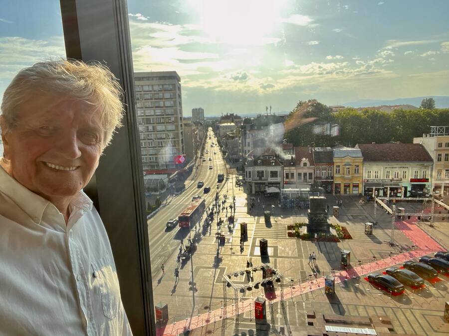 Radoš Bajić stigao u Niš u kome je promenio 20 adresa: Njegov novi film otvara Međunarodni filmski festival na Tvrđavi