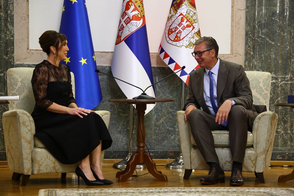 "GREH JOJ JE ŠTO VOLI SVOJU ZEMLJU!" Miloš Vučević oštro odbrusio zbog hajke na Jelenu Janković: Ona je bila i ostala PONOS SRBIJE! (FOTO, VIDEO)