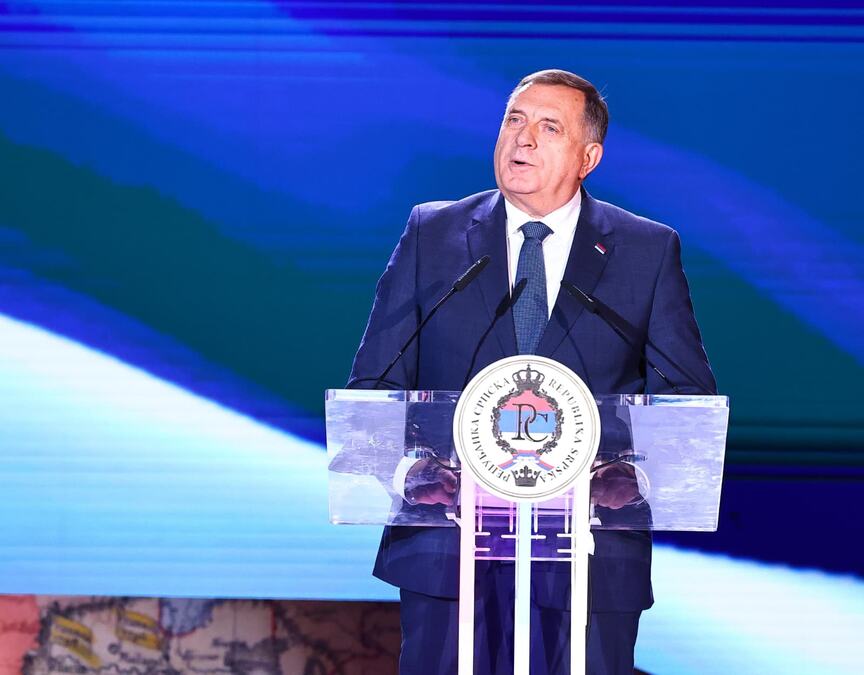 "MOŽDA ZADRŽIMO PAŽNJU SAMO NA ONOJ BIH KAKVA JE PO DEJTONU" Dodik kaže da RS ne interesuje Bosna i Hercegovina, poslao poruku Bošnjacima