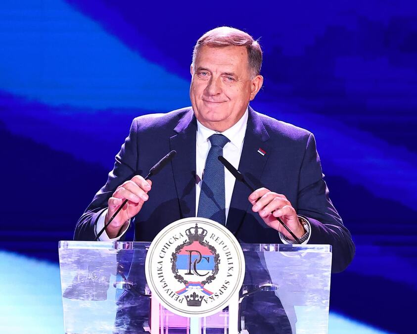 "SARAJEVSKA UJDURMA"! Dodik o odluci Ustavnog suda BiH: "Čuj, oni će određivati za šta ćemo mi trošiti novac"!