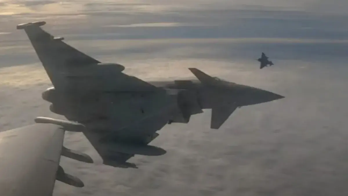 NATO LOVCI NALETELI NA RUSKE BOMBARDERE! Rusija ih poslala u specijalnu misiju: "Nisu prijavili plan leta, transponderi im ugašeni!" (VIDEO)