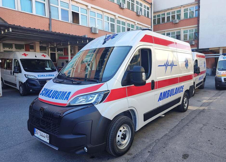 STIGAO NOVI SANITET: Osavremen vozni park u Zdravstvenom centru Loznica