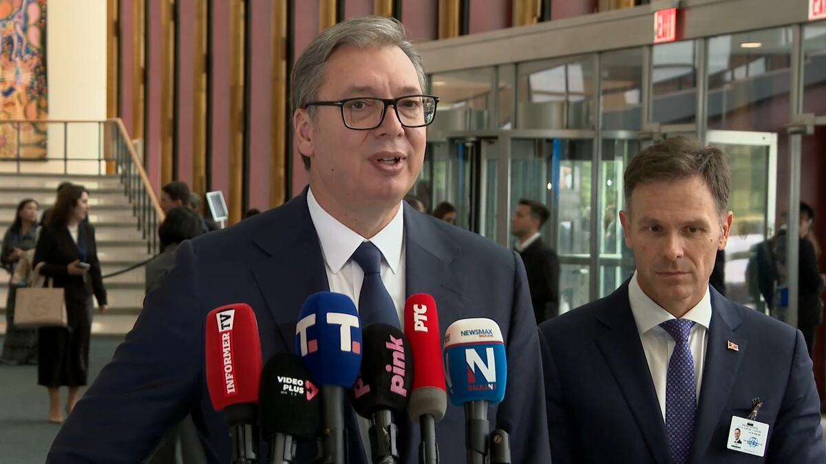 Vučić: Samo sam štitio interese i branio svoju zemlju