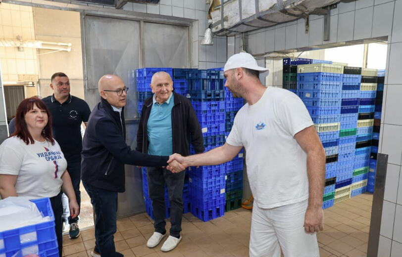 ''UJEDINJENA SRBIJA'' ODGOVOR NA PODELE I NASILJE! Vučević u Bačkom Petrovcu: Niko ne sme da nas svađa! Glas naroda je za nas vrhovna zapovest 