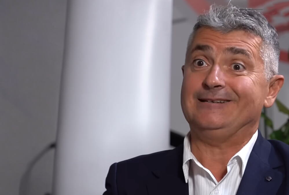 ŠOK TEKST AUSTRIJSKOG LISTA O ILIJI SRDANOVIĆU: Blokaderi zabranili intervju, novinarka ga ipak "UHVATILA" - Govori mnogo, ali neodređeno