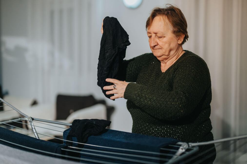 Veš se sporo suši i poprima ustajao miris? Uradite ovo čim mašina završi pranje i rešite problem