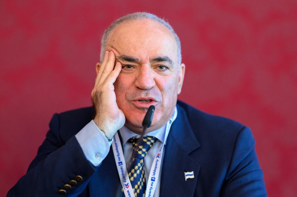"Službe su me upozorile": Kasparov tvrdi da mu je život ugrožen
