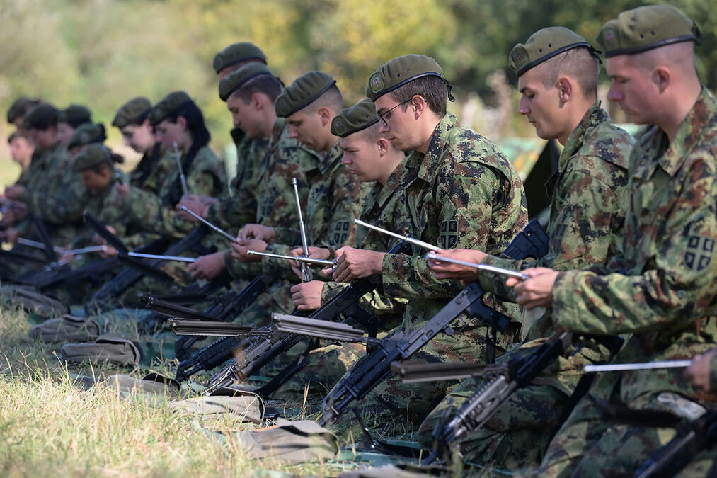 Terenska obuka najmlađe generacije vojnika: Regruti prošli prvo logorovanje na poligonima Vojske Srbije