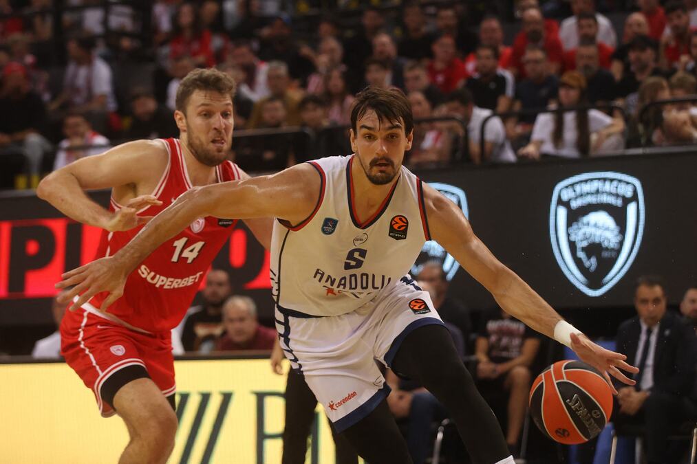 Olimpijakos "pojeo" Efes – uzalud povratak Pejna u stilu! VIDEO
