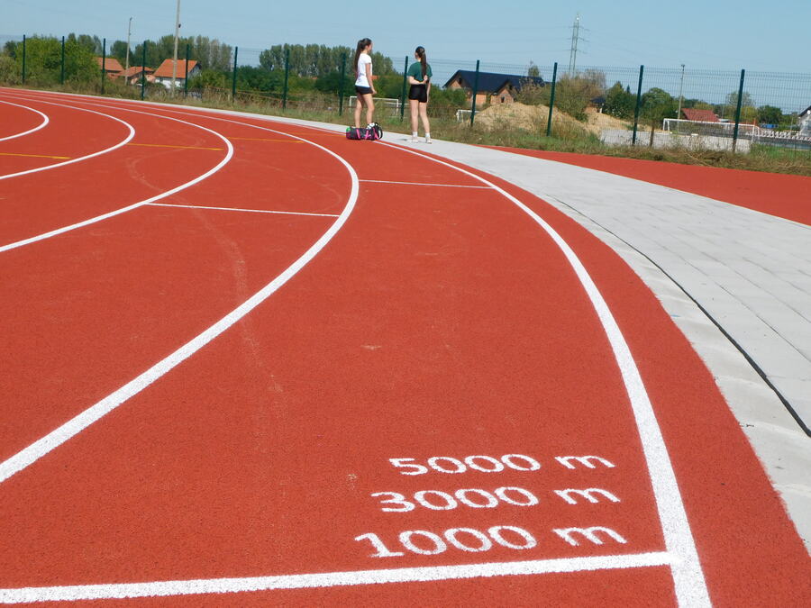 SLEDI PARTERNO UREĐENJE Raste atletski stadion na Lagatoru (FOTO)