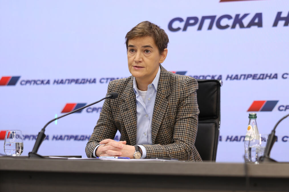 "STUDENTSKU LISTU PODRŽAO JE LIČNO ALJBIN KURTI" Brnabićeva odgovorila Studentskoj listi koja tvrdi da neće prodati KiM: "Dragi građani, OVO treba da znate..."