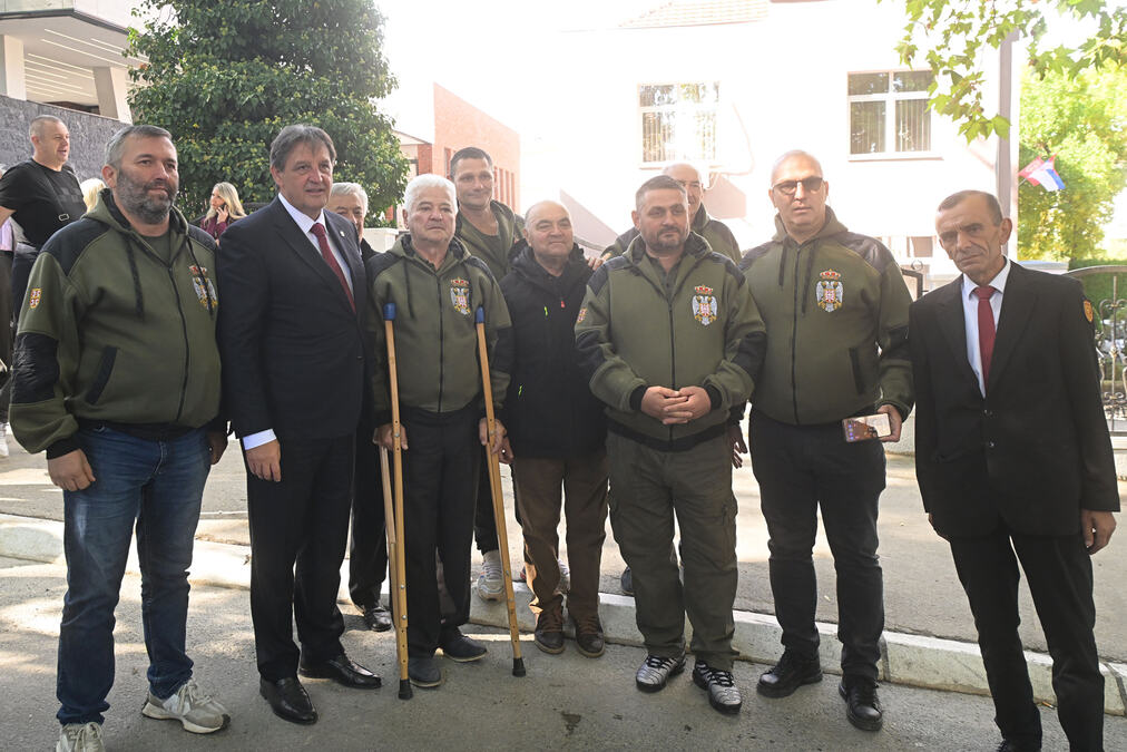 "Naša dužnost bila da nepravdu ispravimo": Ministar Gašić prisustvovao otvaranju Doma boraca u Kruševcu
