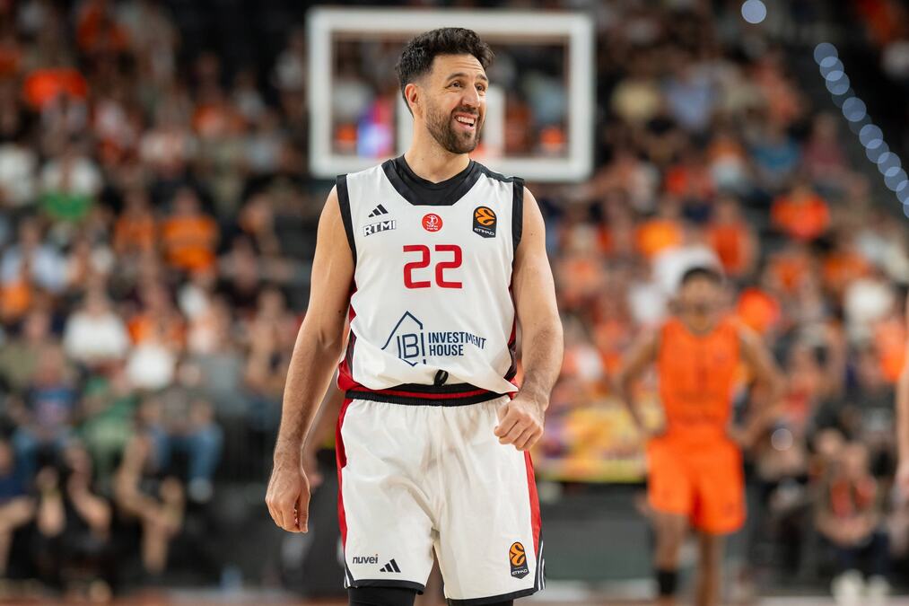 MIĆIĆ UNIŠTIO BEŠIKTAŠ: Srbin blistao u Sofiji, Hapoel ubacio 100 poena