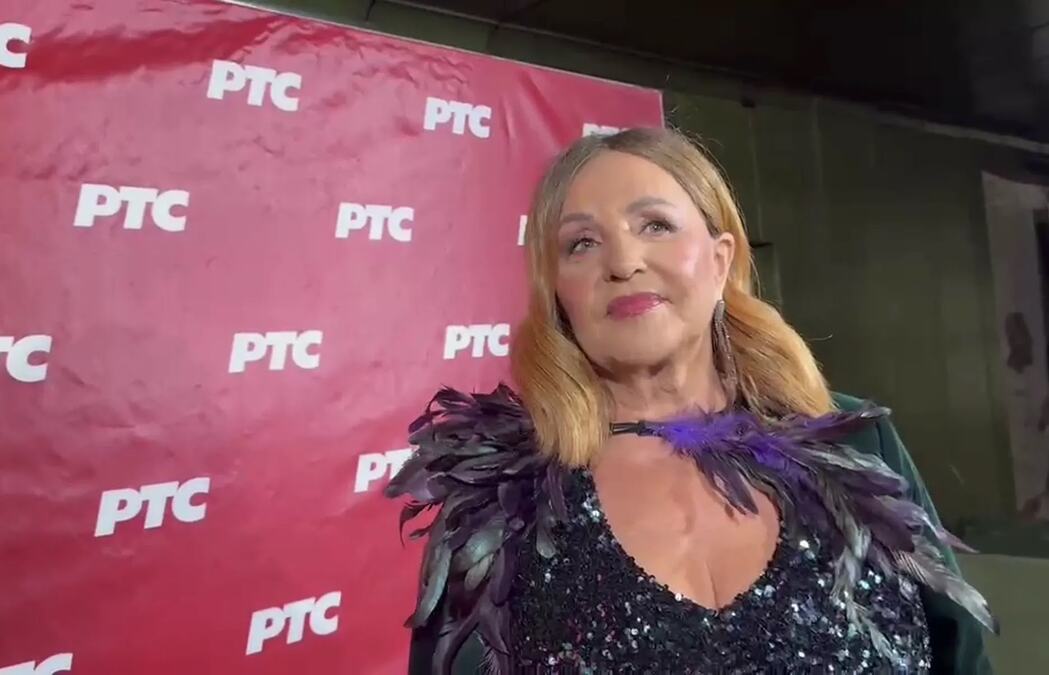 ANA BEKUTA NAGRADU "ZLATNA PTICA" POSVEĆUJE SINU: Pevačica otkrila kako uspeva da uskladi sve obaveze!