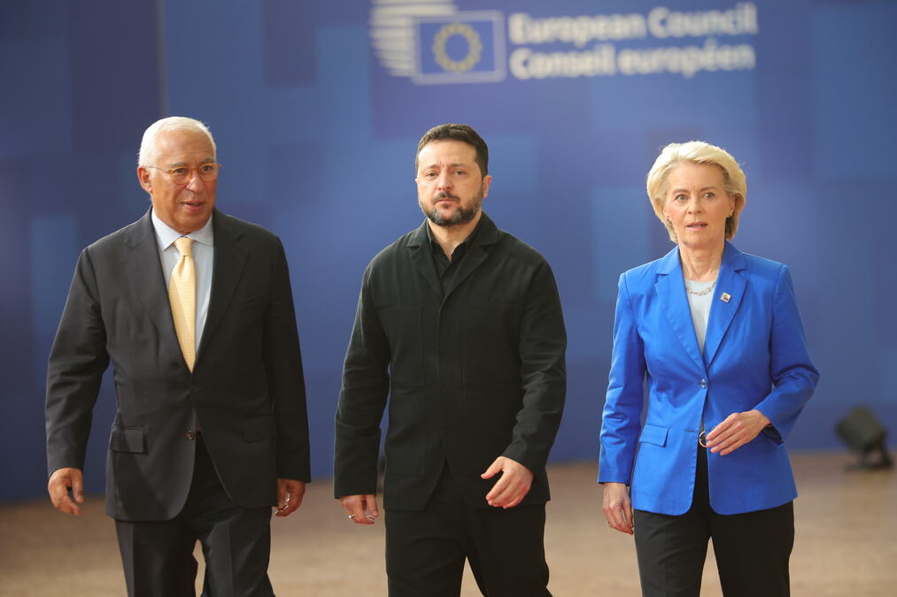 ZELENSKI NA SAMITU EU U BRISELU: Najvažnije je sprečiti Rusiju da ikada povrati zamrznutu imovinu, radi se na alternativi za Starlink (FOTO/VIDEO)