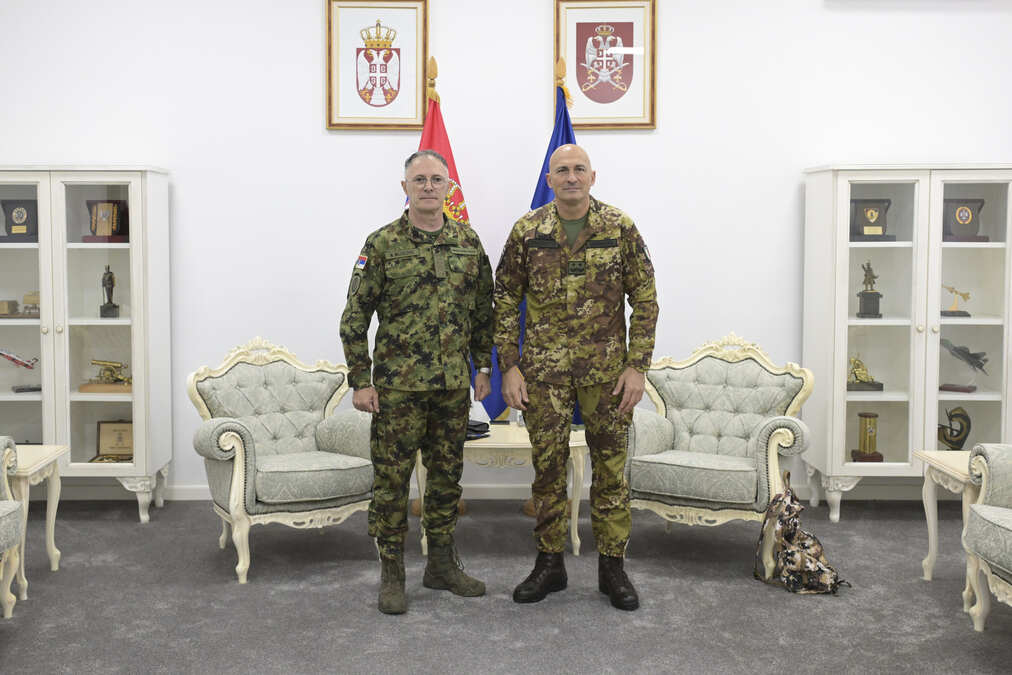 Sastali se Mojsilović i novi komandant Kfora: Srbi na KiM ugroženi, Kfor mora dosledno da sprovodi mandat i zaštiti naš narod