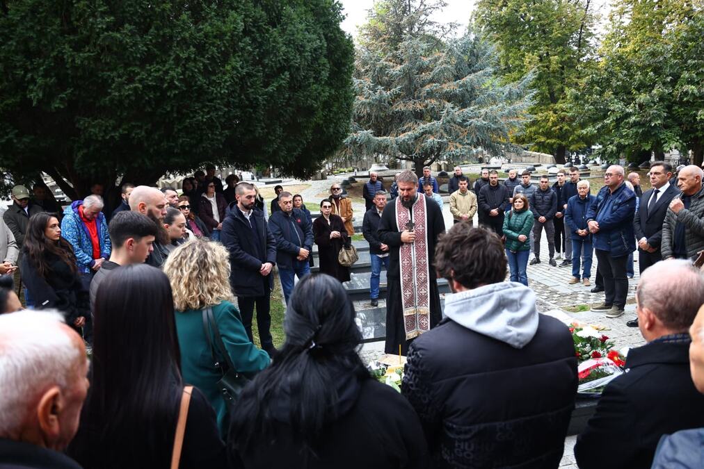 Održan pomen generalu Nebojši Pavkoviću u Aleji zaslužnih građana