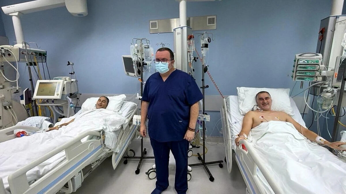 Ivan došao iz Nemačke da bi bratu blizancu poklonio novi život! Veliki uspeh lekara UKC NIŠ: Ovo je priča koja je rasplakala Srbiju