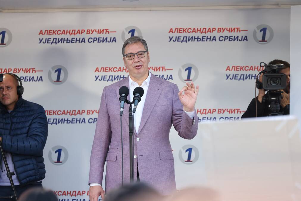 Vučić najavio besplatne stomatološke usluge i ulaganja u zdravstvo
