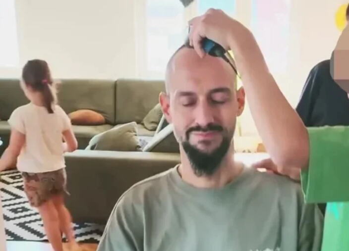 "ZBOG BOLESTI SAM MORAO DA SE OŠIŠAM" Sin legendarnog Luisa o teškoj godini iza sebe: Teški trenuci su tu da bi iz njih proizašlo nešto dobro...