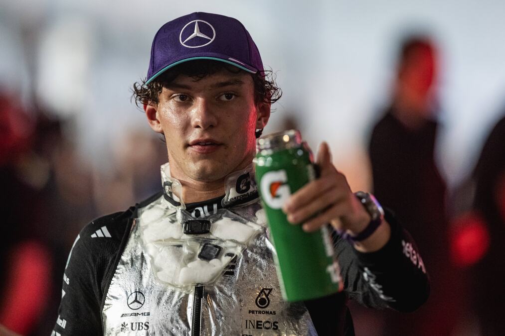 KIMI ANTONELI MOŽE VEĆ U NEDELJU DA UĐE U ISTORIJU FORMULE 1: Evo, kako i na koji način može do titule