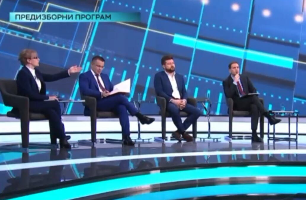 LAŽNI PATRIOTIZAM STUDENTSKE LISTE Karović bez odgovora o transparentu u "Srebrenici je bio genocid", Raguš: Najveći udarac je ćutnja blokadera studentima iz RS