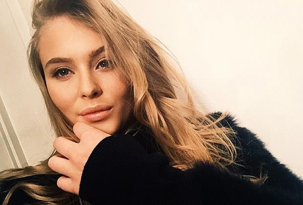 Zbog šale o abortusu izgubila ugovor vredan 3 miliona dolara, čuvena pevačica se oglasila van sebe od šoka