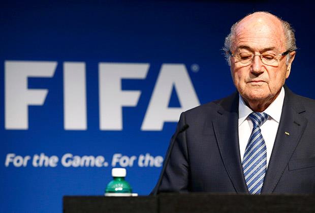 RAT ZA MILIJARDE TRESE FUDBAL! Blater brutalno udario na Infantina: "FIFA je otišla predaleko, Trampova senka je svuda!"