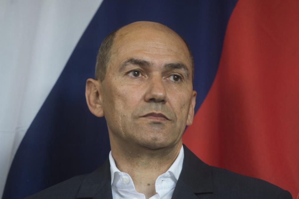 JANEZ JANŠA POTPISAO KOALICIJU: "Delovaćemo za dobrobit Slovenije, ona mora postati zemlja prilika, prosperiteta i pravde" (VIDEO)