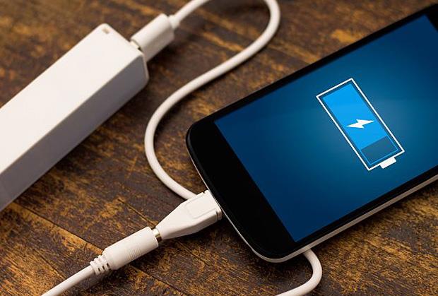 Uništavate bateriju telefona svaki dan: Prestanite odmah da pravite ove 4 greške