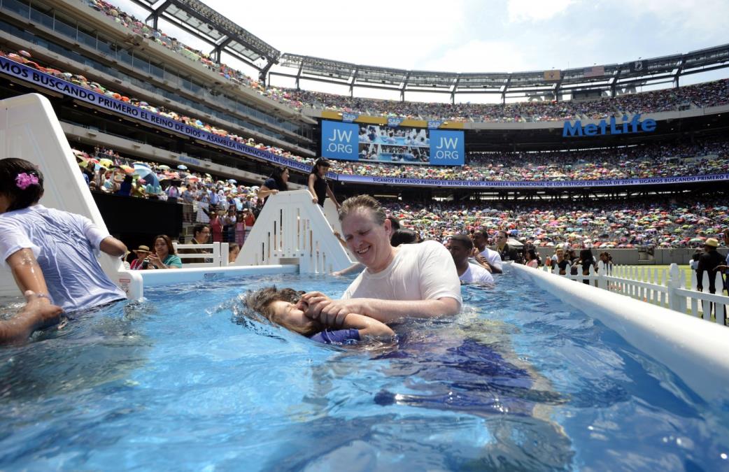 jehovini-svedoci.jpg?ts=2017-03-24T21:03:48